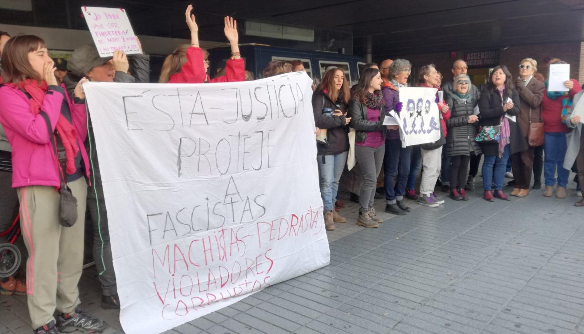 Accion multas huelga feminista valencia delegacion